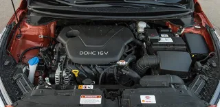 Смотрим на хэтчи Kia pro_cee’d и Renault Megane Coupe в формате 3D
