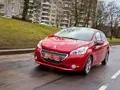 Рассекаем по Вильнюсу на хэтче Peugeot 208 с модернизированным «роботом»