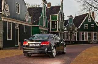 Starting the 1.4 petrol turbo engine in the Chevrolet Cruze family