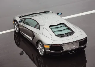 We're driving around Moscow Raceway in the Lamborghini Aventador and Gallardo coupes