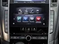 З жахливим інтересом крутимо кермо в седані Infiniti Q50