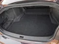 З жахливим інтересом крутимо кермо в седані Infiniti Q50