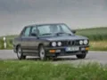 Заглиблюємось в історію автомобілів BMW п'ятої серії