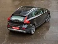 Шкодуємо про тісноту в хетчбеку Volvo V40 Cross Country