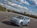 Готуємося до пришестя гібрида Mitsubishi Outlander PHEV