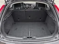 Шкодуємо про тісноту в хетчбеку Volvo V40 Cross Country