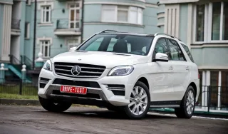 Лишаємо Mercedes ML задоволення зжерти Range Rover Sport