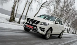 Лишаємо Mercedes ML задоволення зжерти Range Rover Sport
