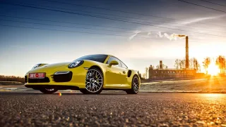 Загоняем Porsche 911 Turbo S на Смоленское кольцо