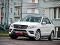 Лишаємо Mercedes ML задоволення зжерти Range Rover Sport