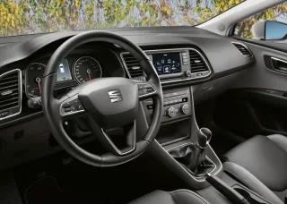 Підкорюємо гору Монсеррат на універсалі Seat Leon ST