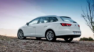 Підкорюємо гору Монсеррат на універсалі Seat Leon ST