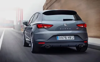 Складаємо та віднімаємо за кермом хот-хетча Seat Leon Cupra