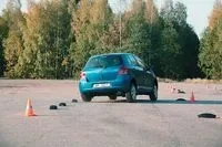 small-test-drive-85.jpg