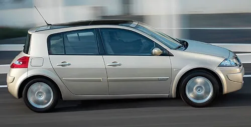 megane-old.jpg