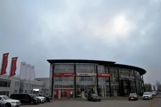 Автомобильний центр Киев