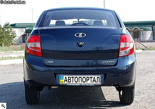 lada_granta_111.jpg