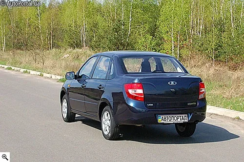 lada_granta_551.jpg
