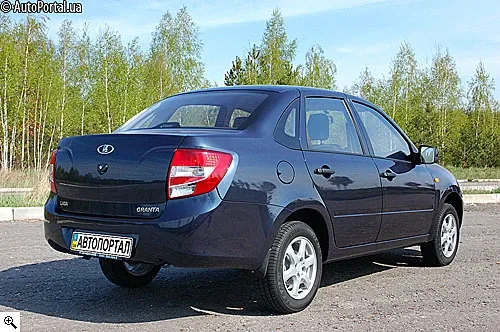 lada_granta_091.jpg