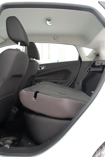 Ford-Fiesta-2013-035.jpg