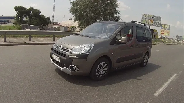 Citroen_Berlingo_0190.jpg