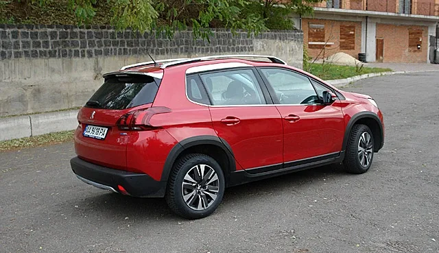 peugeot2008-test3.jpg