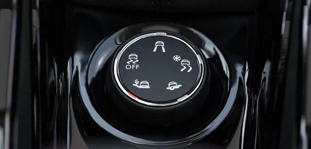 Peugeot-2008-2017-800-bf.jpg