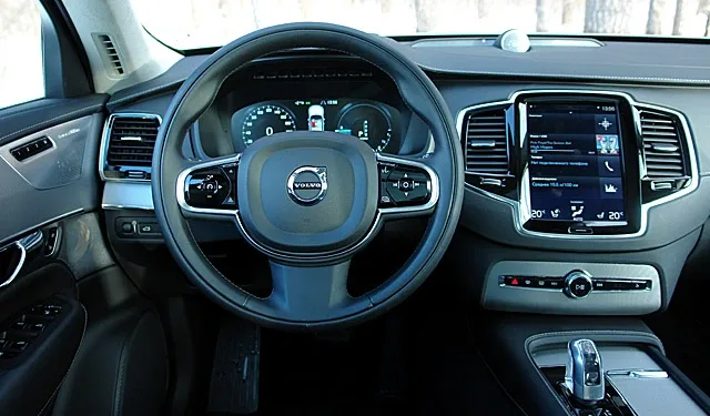 volvo-xc90-3.jpg