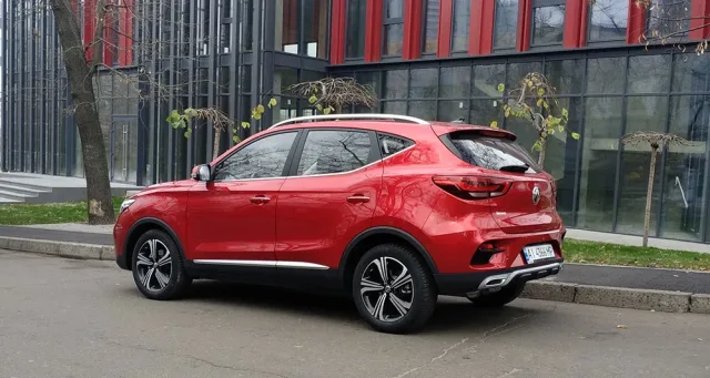 mg-zs-test-2_1.jpg