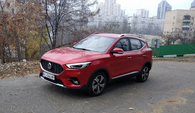 mg-zs-test-12.jpg