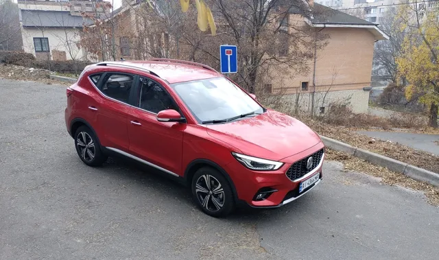 mg-zs-test-14.jpg