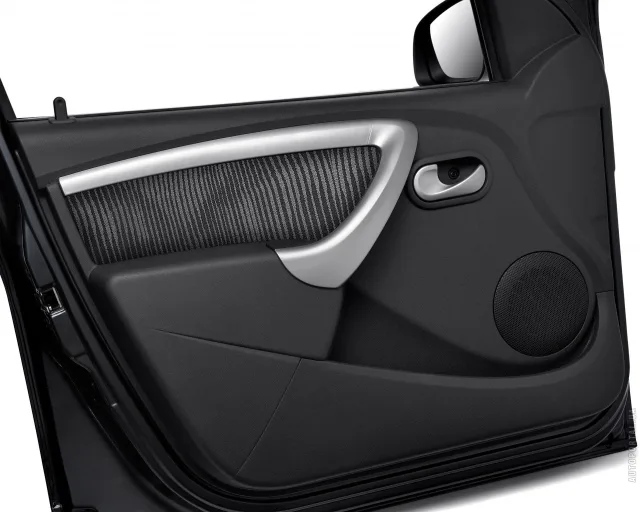 Dacia Sandero (Дачия Сандеро) хэтчбек — 2