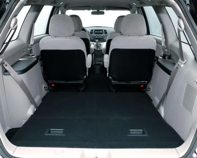 Mitsubishi Grandis 2.4 AT E/13S03 — 2