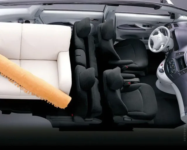 Mitsubishi Grandis 2.4 AT E/13S03 — 23