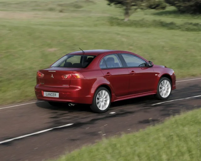 Mitsubishi Lancer X 2.0 MT Intense — 15