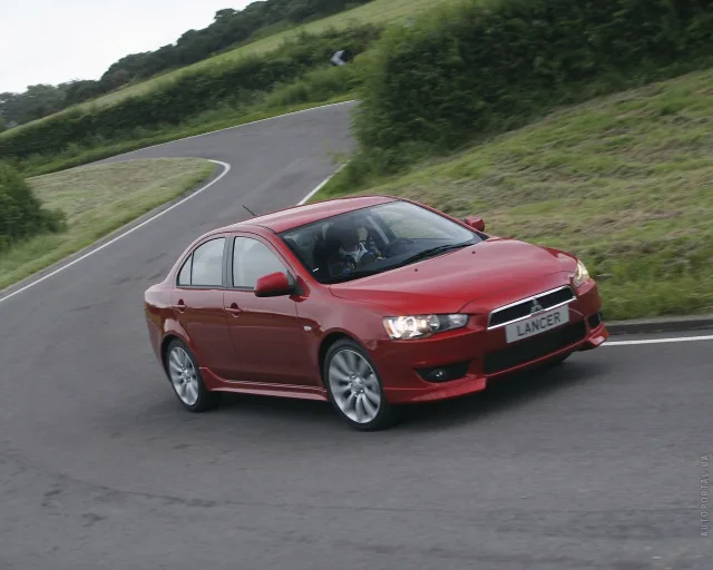 Mitsubishi Lancer X 2.0 MT Intense — 23