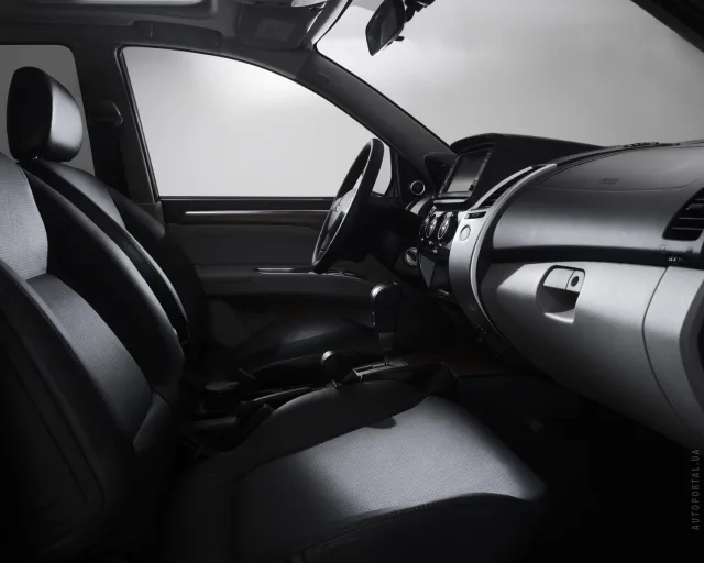 Mitsubishi Pajero Sport 2009 (Мицубиси Паджеро Спорт) внедорожник — 12