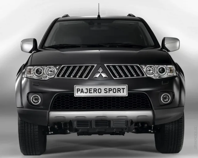 Mitsubishi Pajero Sport 2009 (Мицубиси Паджеро Спорт) внедорожник — 22