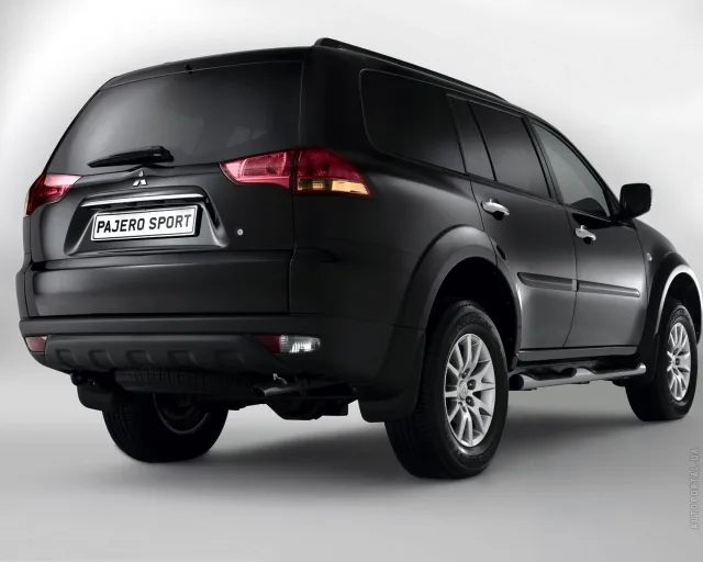 Mitsubishi Pajero Sport 2009 (Мицубиси Паджеро Спорт) внедорожник — 15