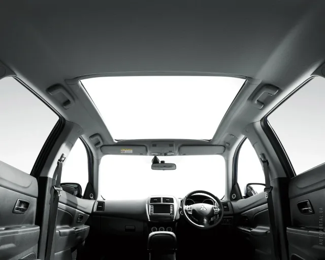 Mitsubishi ASX 2010 кросовер — 8