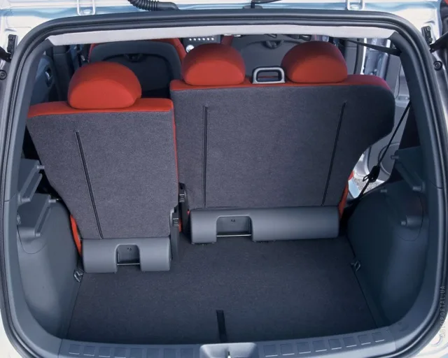 Mitsubishi Colt 2003 (Мицубиси Кольт) микровэн — 13