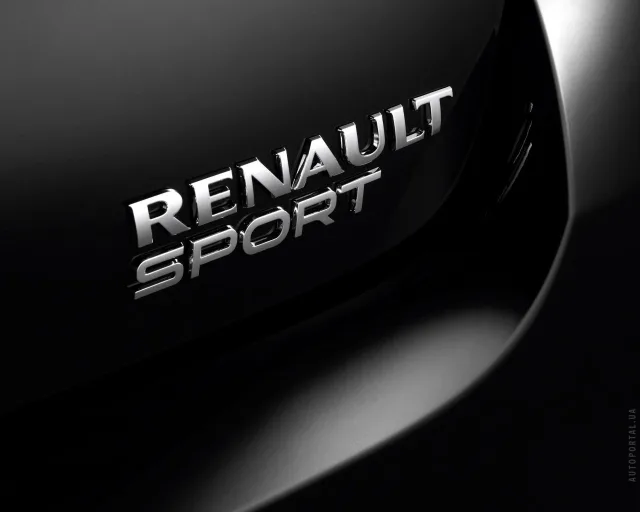 Renault Clio RS hatchback — 4