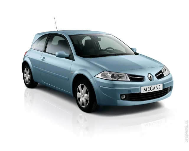 Renault Megane II (Рено Меган) 3-х дверный хетчбэк — 8