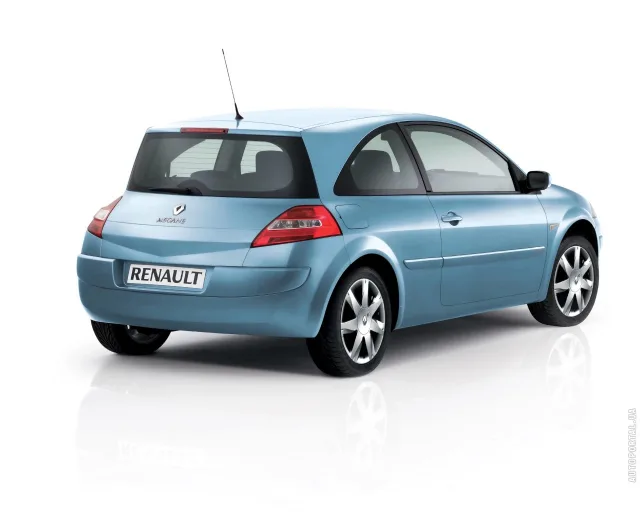 Renault Megane II (Рено Меган) 3-х дверный хетчбэк — 7