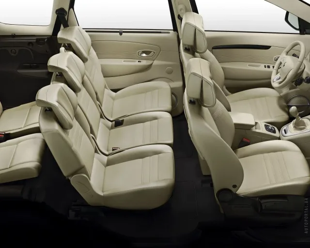 Renault Scenic III 1.6 MT Authentique — 11