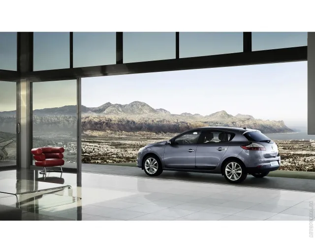 Renault Megane III hatchback — 25
