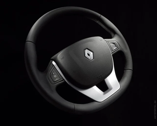 Renault Laguna III (Рено Лагуна) хэтчбек — 9