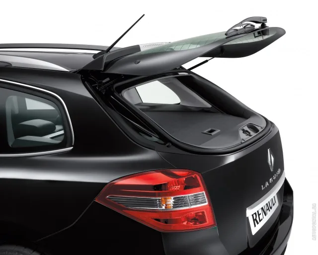 Renault Laguna III Estate універсал — 15