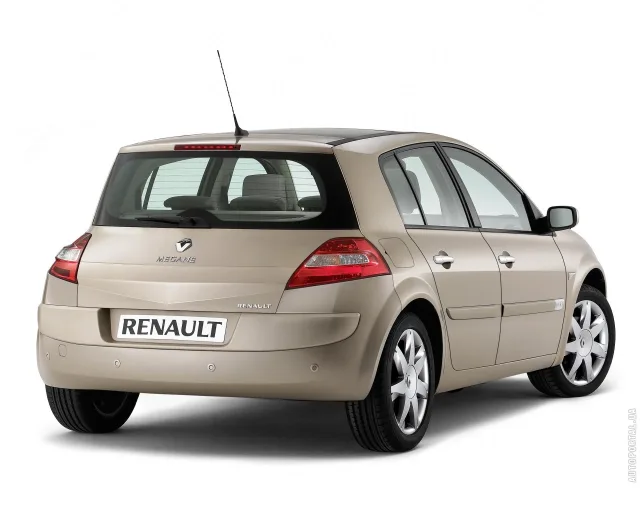 Renault Megane II (Рено Меган) 5-ти дверный хетчбэк — 10