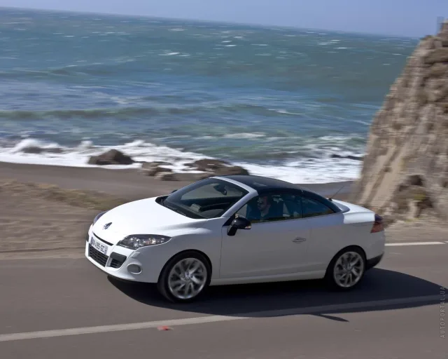 Renault Megane III купе-кабріолет — 14
